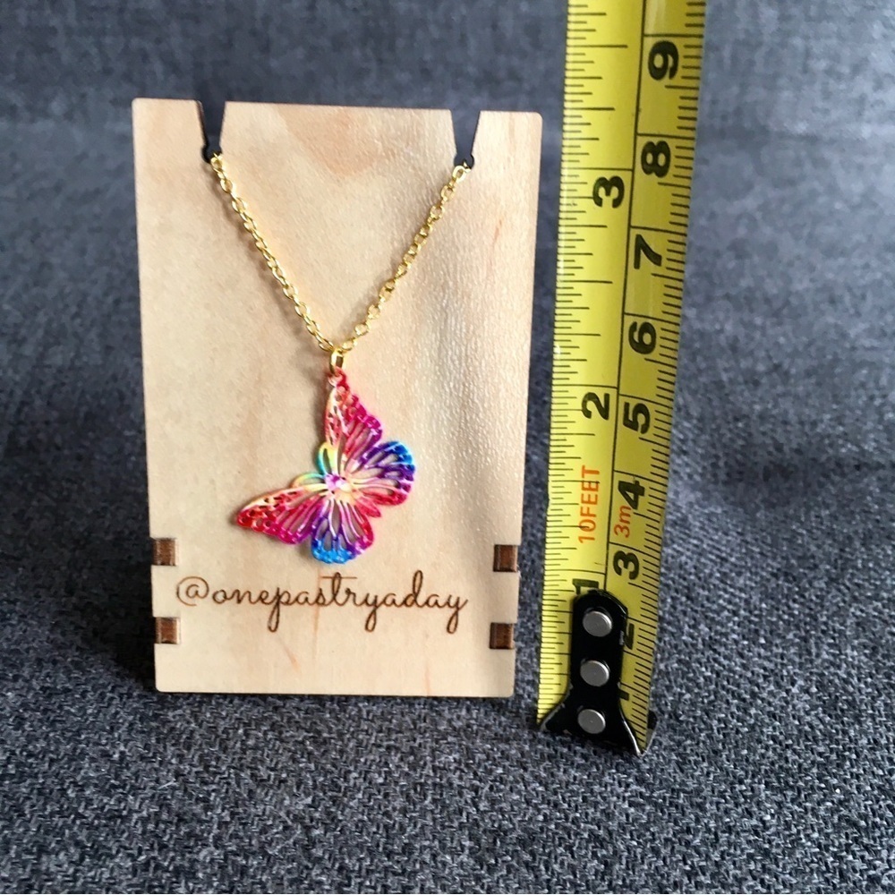 Butterfly Pendant Necklace Red Pink 18 Inches - Picture 13 of 17